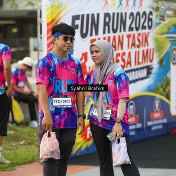 Runner Photo 7612683
