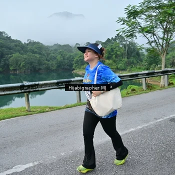 Runner Photo 7612692