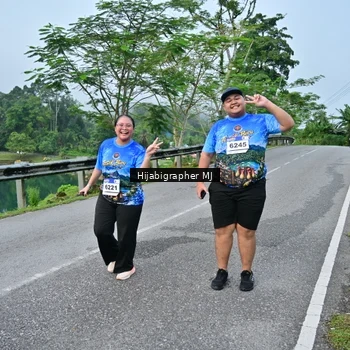 Runner Photo 7612695