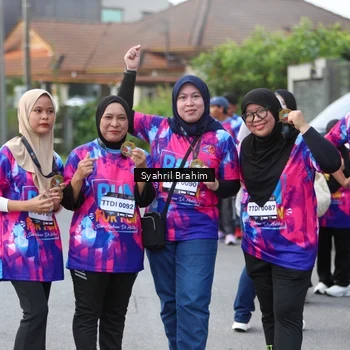 Runner Photo 7612696