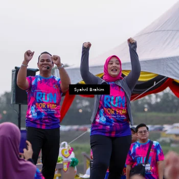 Runner Photo 7612767