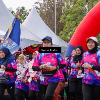 Runner Photo 7612787