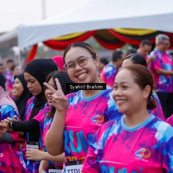 Runner Photo 7612799