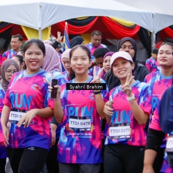 Runner Photo 7612807