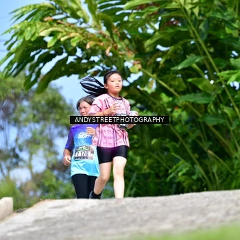 Runner Photo 7612831