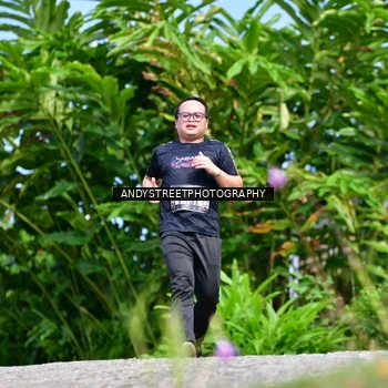 Runner Photo 7612846
