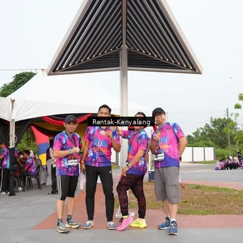 Runner Photo 7613187