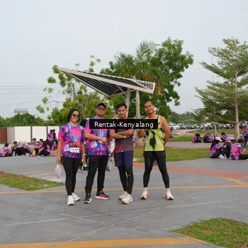 Runner Photo 7613189