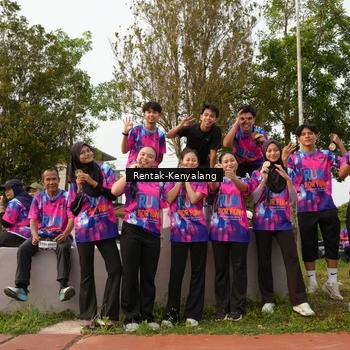Runner Photo 7613214
