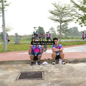 Runner Photo 7613277
