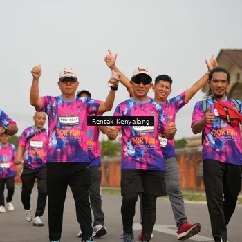 Runner Photo 7613280