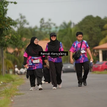 Runner Photo 7613285