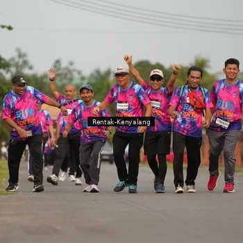 Runner Photo 7613291