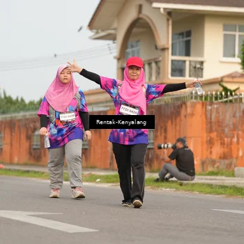 Runner Photo 7613313