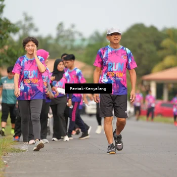 Runner Photo 7613324