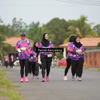 Runner Photo 7613340