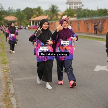 Runner Photo 7613354