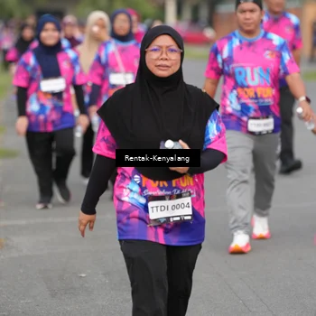 Runner Photo 7613362