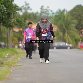 Runner Photo 7613370