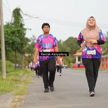 Runner Photo 7613371