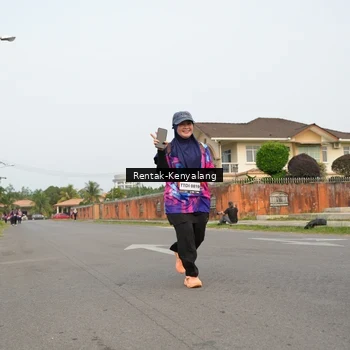 Runner Photo 7613372