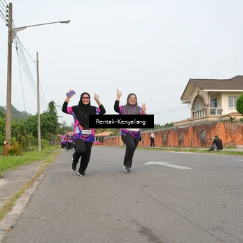 Runner Photo 7613387