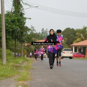 Runner Photo 7613388