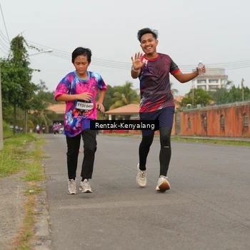 Runner Photo 7613390