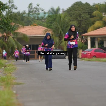 Runner Photo 7613394