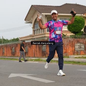 Runner Photo 7613396