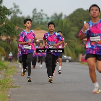 Runner Photo 7613408