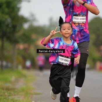 Runner Photo 7613416