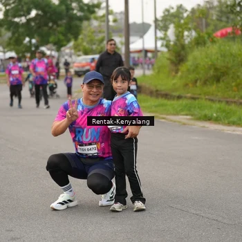 Runner Photo 7613423