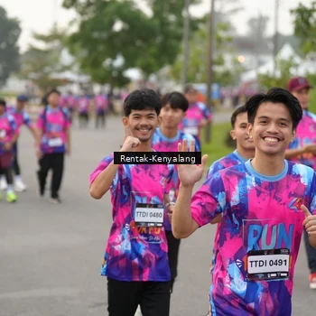 Runner Photo 7613428