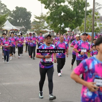 Runner Photo 7613445