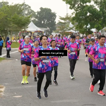 Runner Photo 7613453
