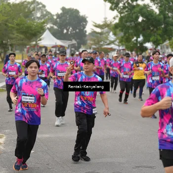 Runner Photo 7613457