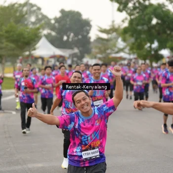 Runner Photo 7613461
