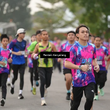 Runner Photo 7613466