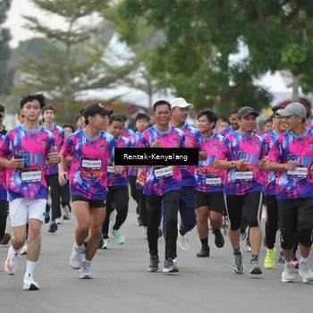 Runner Photo 7613469
