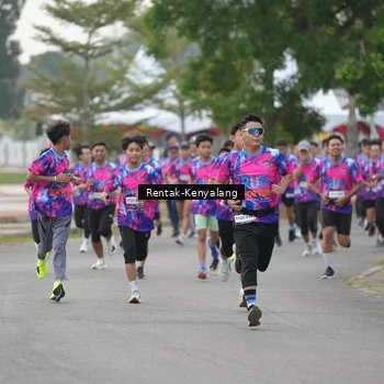 Runner Photo 7613477