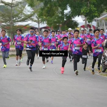 Runner Photo 7613479