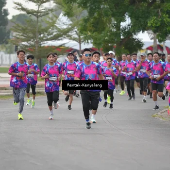 Runner Photo 7613482