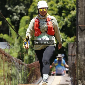 Runner Photo 76135