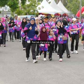 Runner Photo 7613504