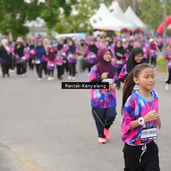 Runner Photo 7613509