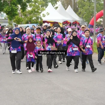 Runner Photo 7613511