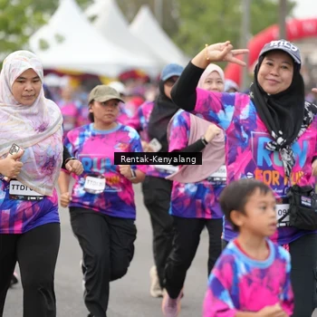 Runner Photo 7613523