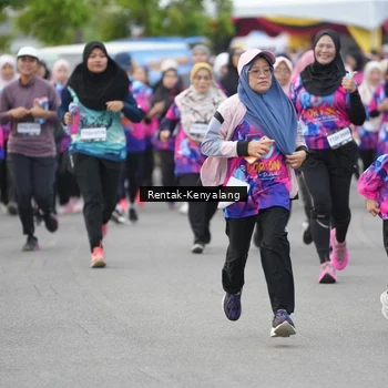 Runner Photo 7613541