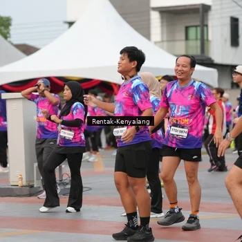 Runner Photo 7613572